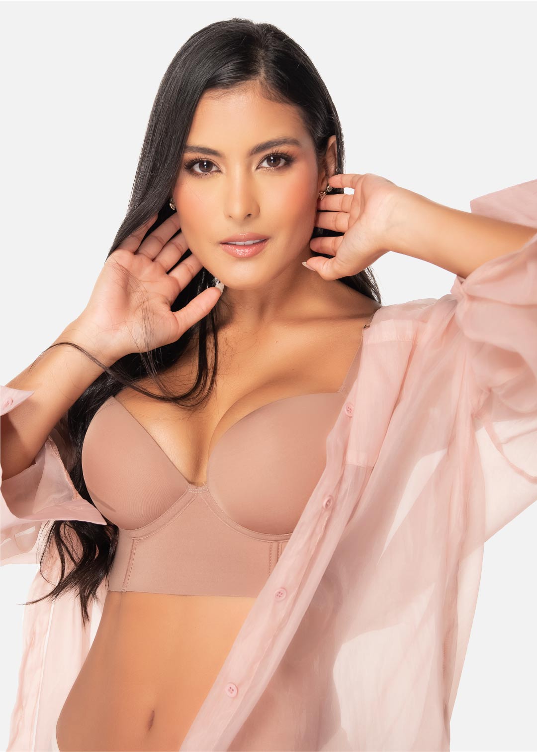 Brasier de realce alto con excelente cubrimiento en espalda y sisa 8545